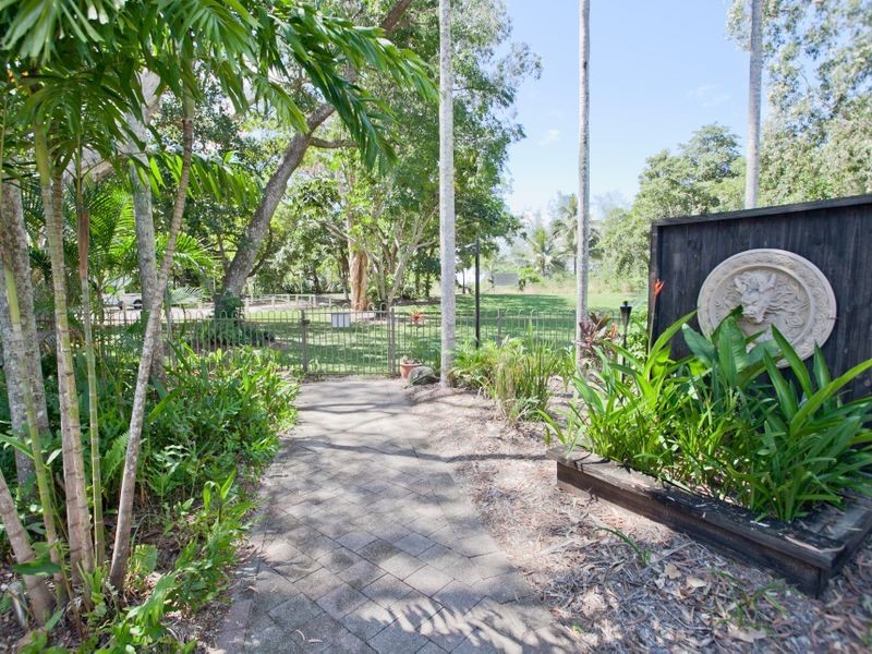 6/12 Deauville Close, Yorkeys Knob QLD 4878