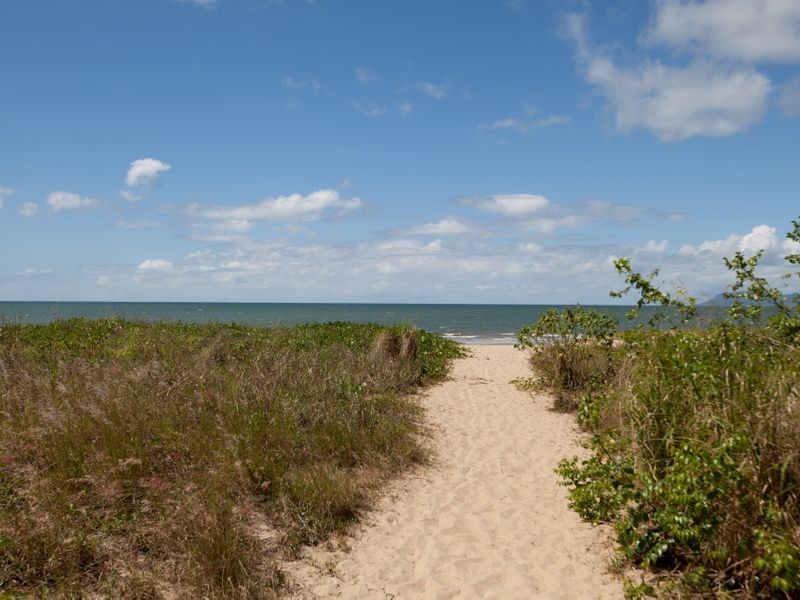 6/12 Deauville Close, Yorkeys Knob QLD 4878