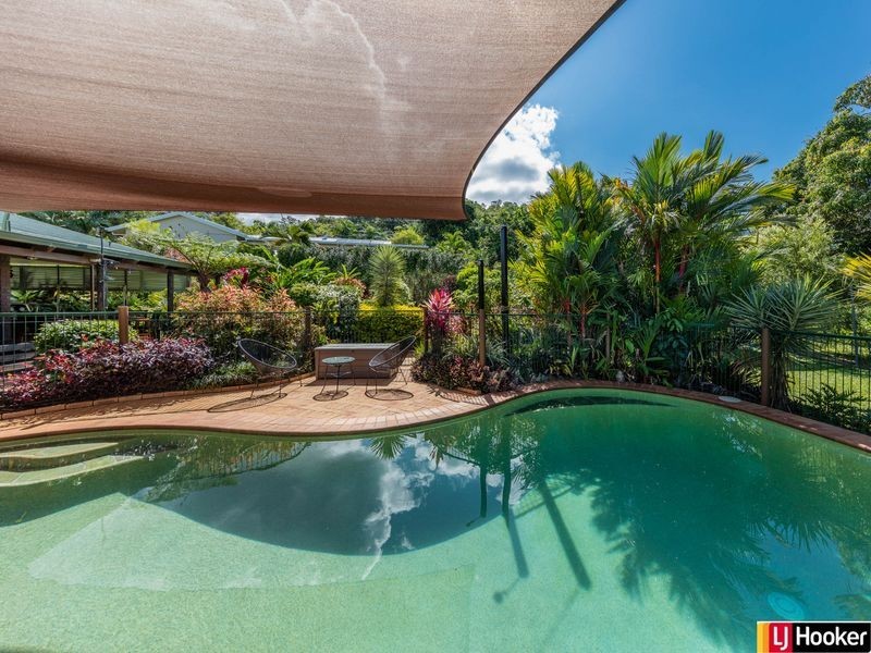 28 Lesley Street, Smithfield QLD 4878