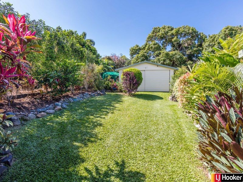 28 Lesley Street, Smithfield QLD 4878