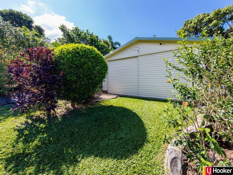 28 Lesley Street, Smithfield QLD 4878