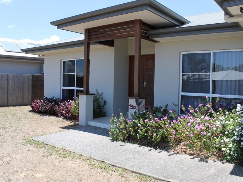 9 Hetherton Street, Smithfield QLD 4878