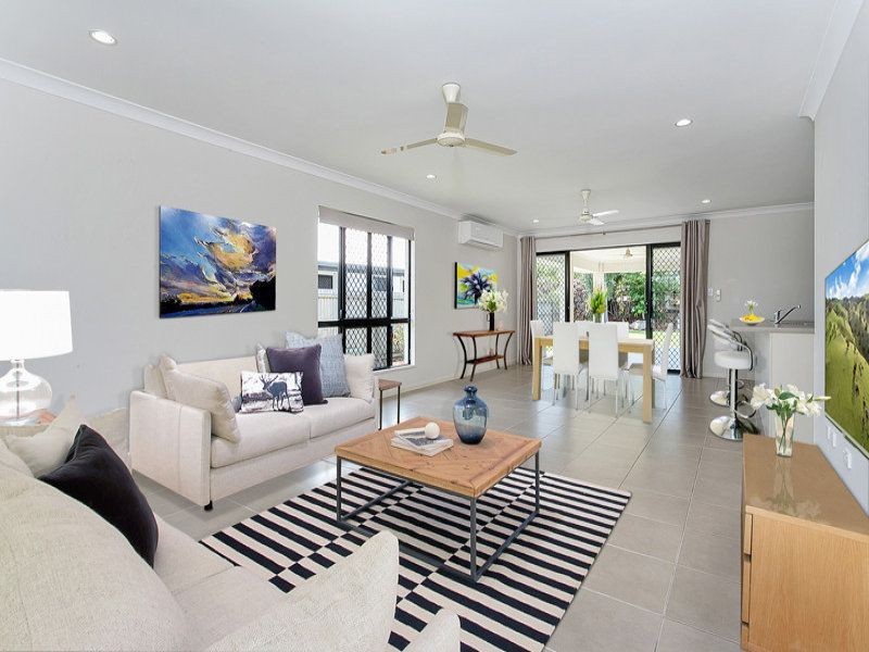 53 landsborough drive, Smithfield QLD 4878