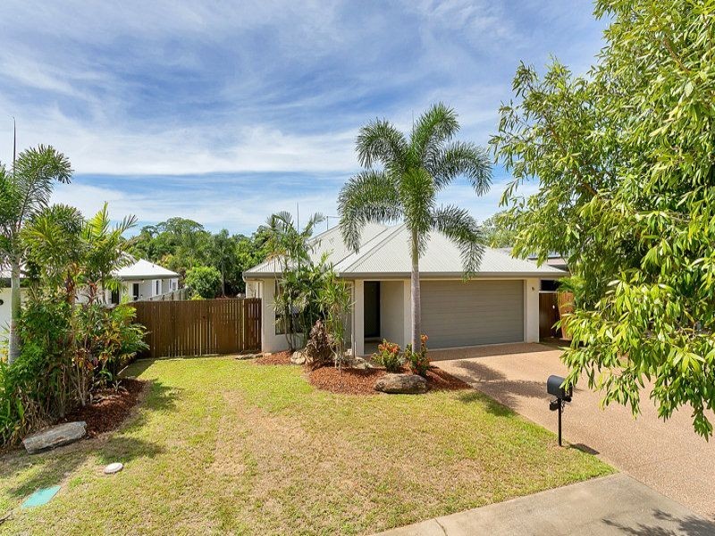 53 landsborough drive, Smithfield QLD 4878