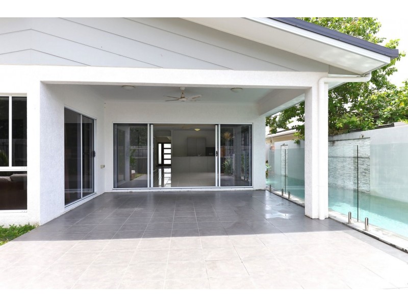 3 Selwyn Circuit, Trinity Park QLD 4879