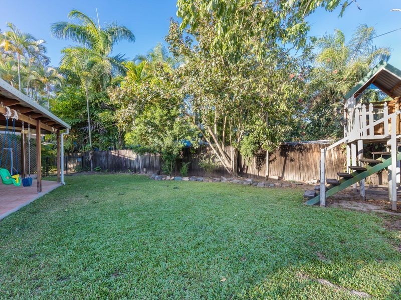 9 Yanchep Close, Kewarra Beach QLD 4879