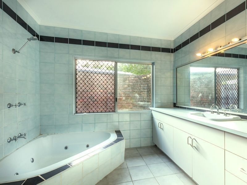 9 Yanchep Close, Kewarra Beach QLD 4879