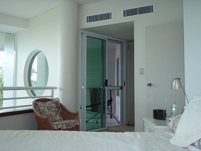 2 Deauville, Yorkeys Knob QLD 4878