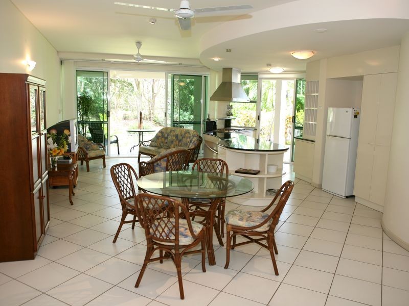 2 Deauville, Yorkeys Knob QLD 4878