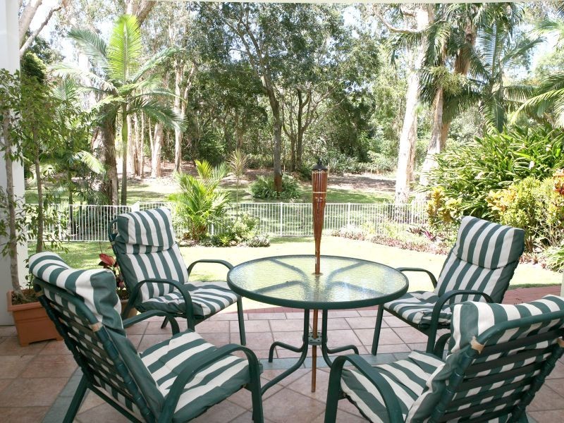 2 Deauville, Yorkeys Knob QLD 4878