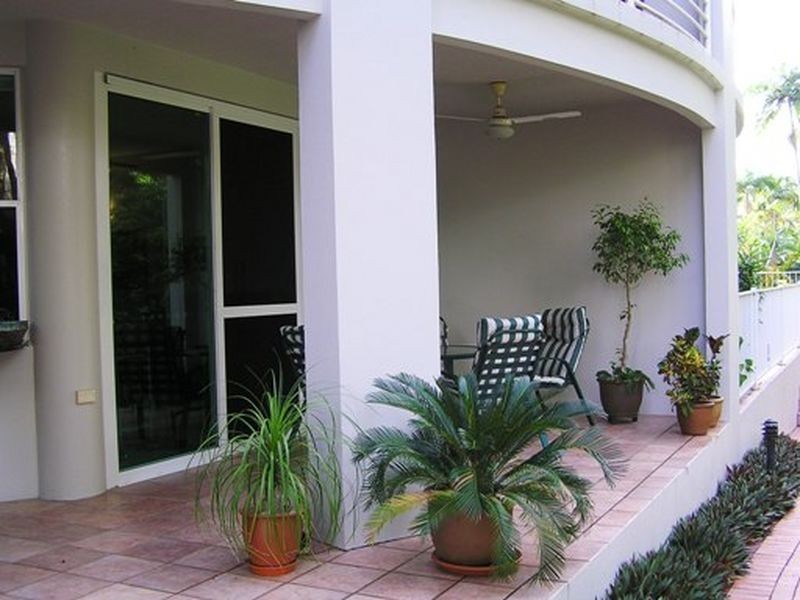 2 Deauville, Yorkeys Knob QLD 4878