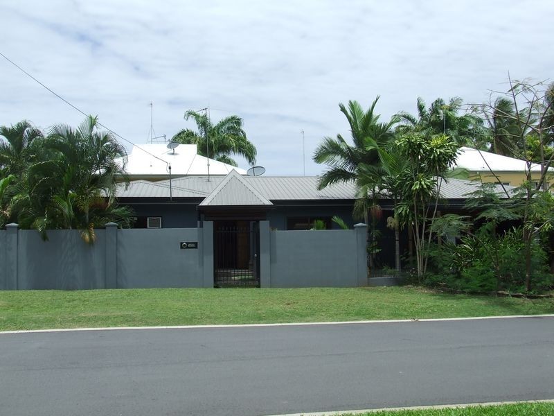 519 Varley Street, Yorkeys Knob QLD 4878