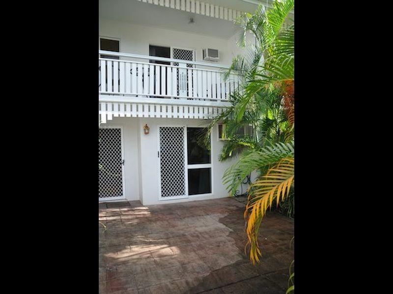 6-10 Palm Street, Holloways Beach QLD 4878
