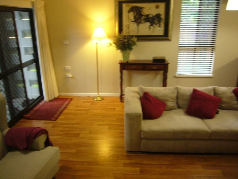 1/28 Mimosa Street, Holloways Beach QLD 4878