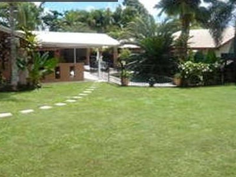 10 Sarina Close, Kewarra Beach QLD 4879