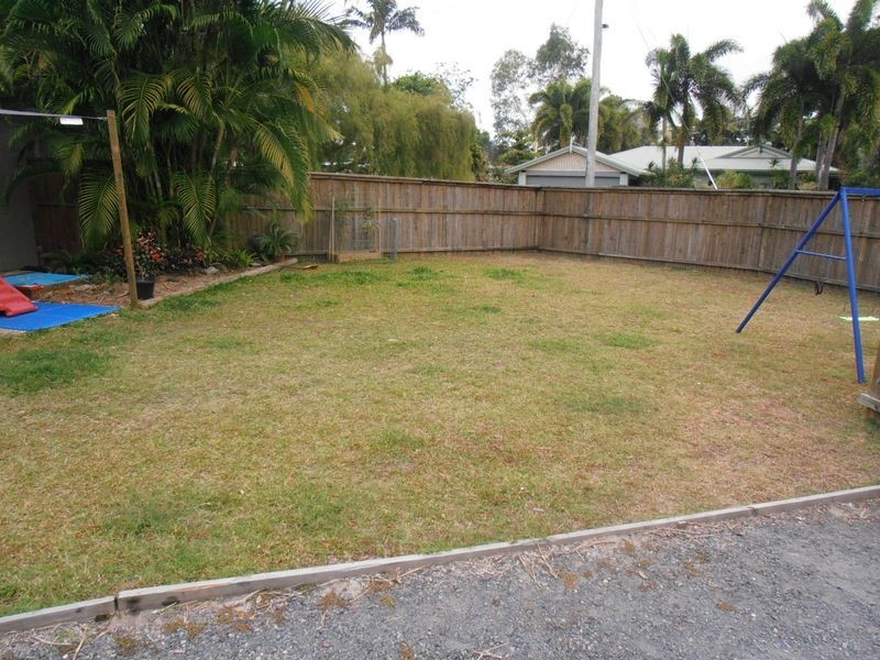 14 Carolyn Close, Yorkeys Knob QLD 4878