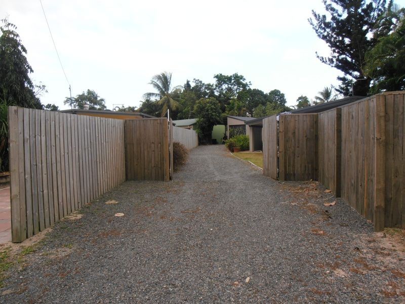 14 Carolyn Close, Yorkeys Knob QLD 4878