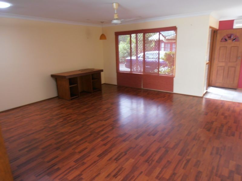 2/66 Wistaria Street, Holloways Beach QLD 4878