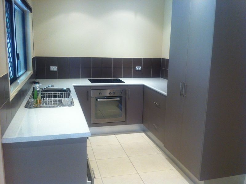 3 Hythe Street, Kamerunga QLD 4870