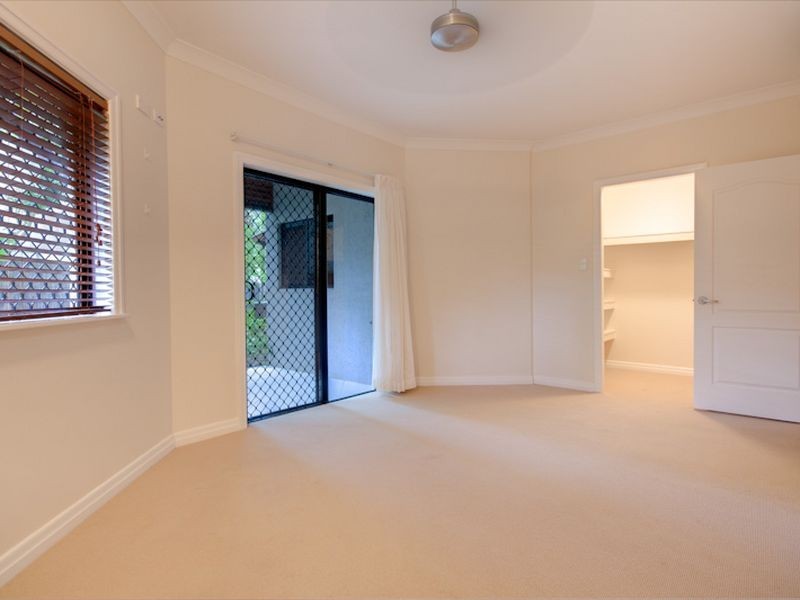73 SIMS ESPLANADE, Yorkeys Knob QLD 4878
