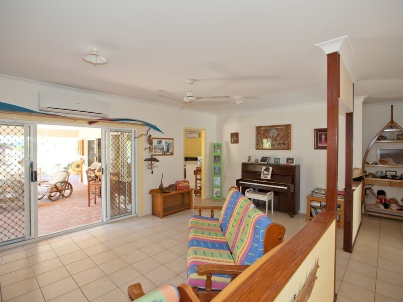 8 Avoca Close, Kewarra Beach QLD 4879