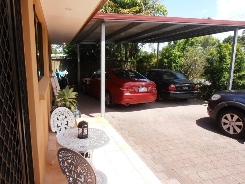6 ROSLYN CLOSE, Yorkeys Knob QLD 4878