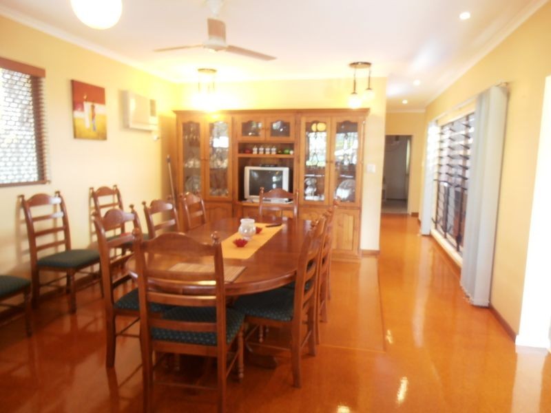 6 ROSLYN CLOSE, Yorkeys Knob QLD 4878