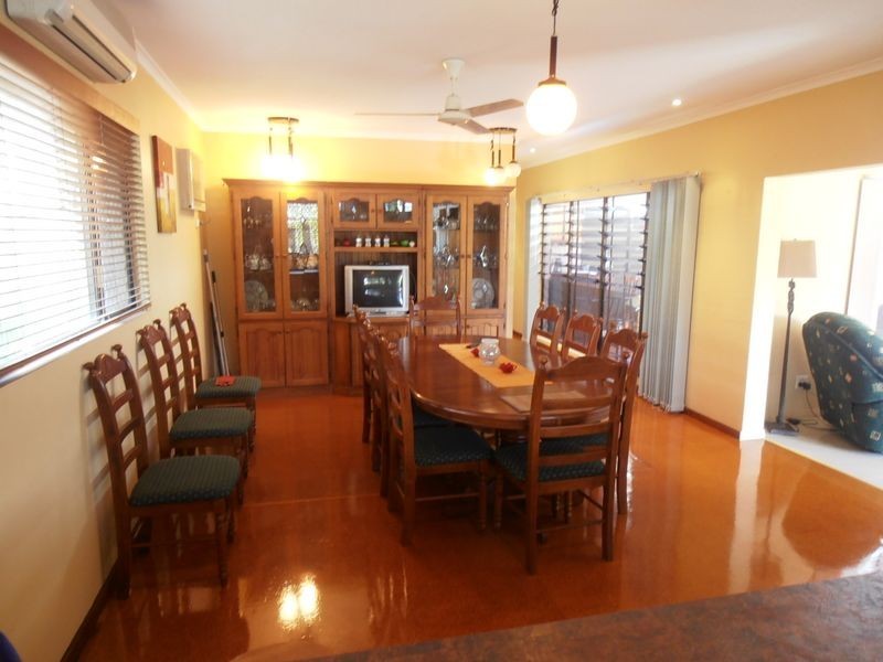 6 ROSLYN CLOSE, Yorkeys Knob QLD 4878