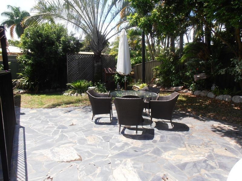 6 ROSLYN CLOSE, Yorkeys Knob QLD 4878