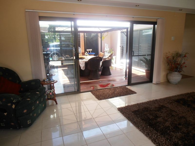 6 ROSLYN CLOSE, Yorkeys Knob QLD 4878