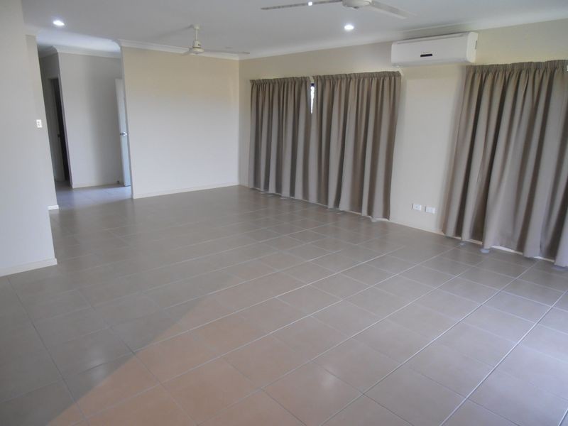 6 Brookville Gardens, Smithfield QLD 4878