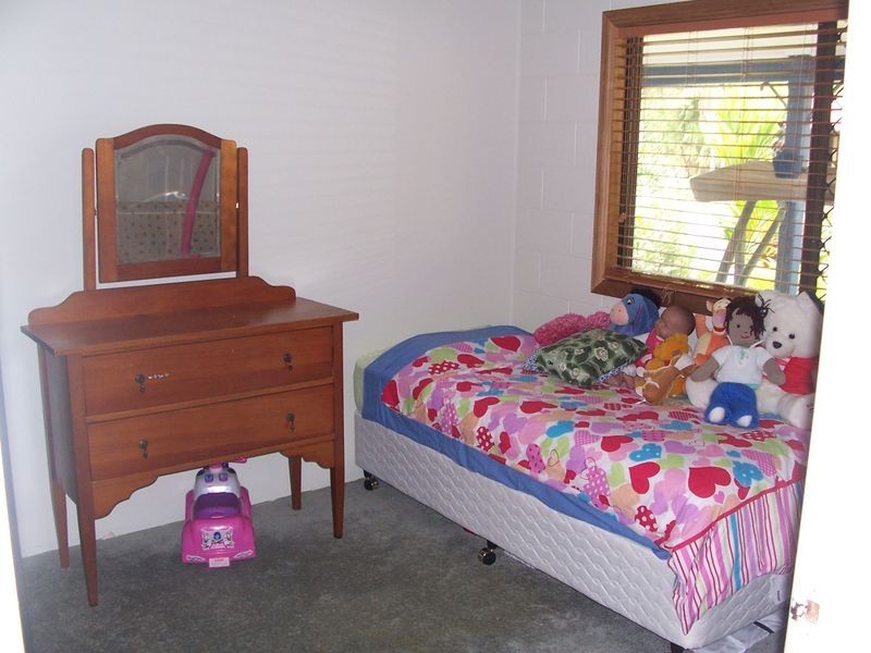 48 Hobson Drive, Brinsmead QLD 4870