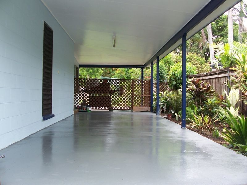 48 Hobson Drive, Brinsmead QLD 4870