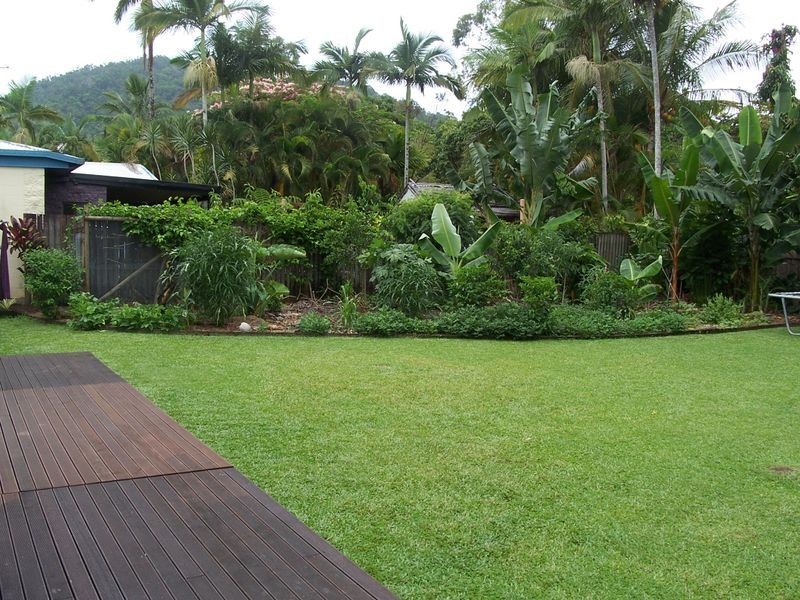 48 Hobson Drive, Brinsmead QLD 4870