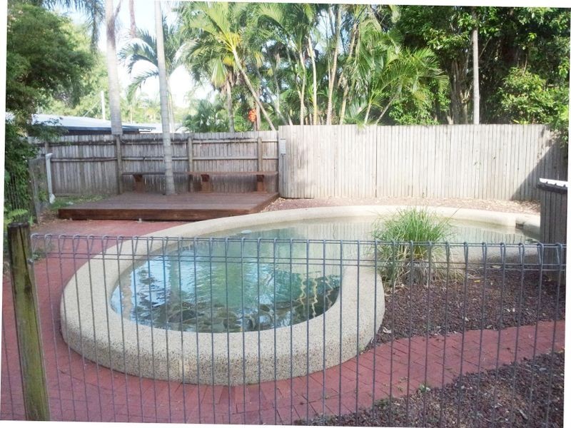 11 Carolyn Close, Yorkeys Knob QLD 4878