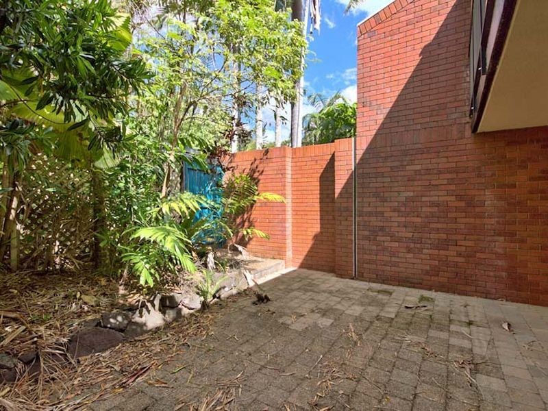 1/24 Corkill, Freshwater QLD 4870