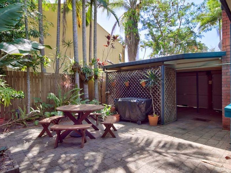 1/24 Corkill, Freshwater QLD 4870