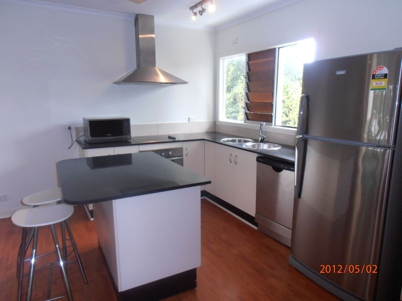 3/15 Amphora, Palm Cove QLD 4879