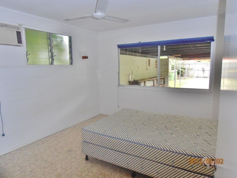 78 Veivers Road, Palm Cove QLD 4879
