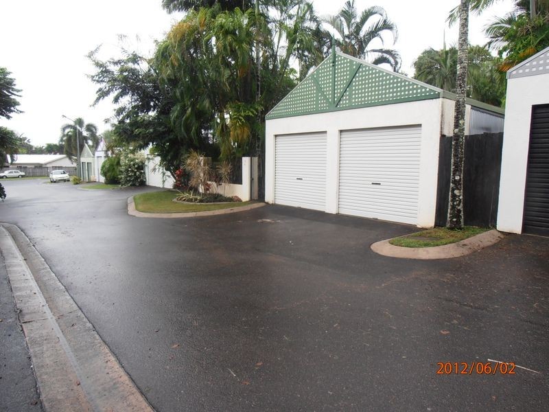7 Rainy Mountain Place, Smithfield QLD 4878