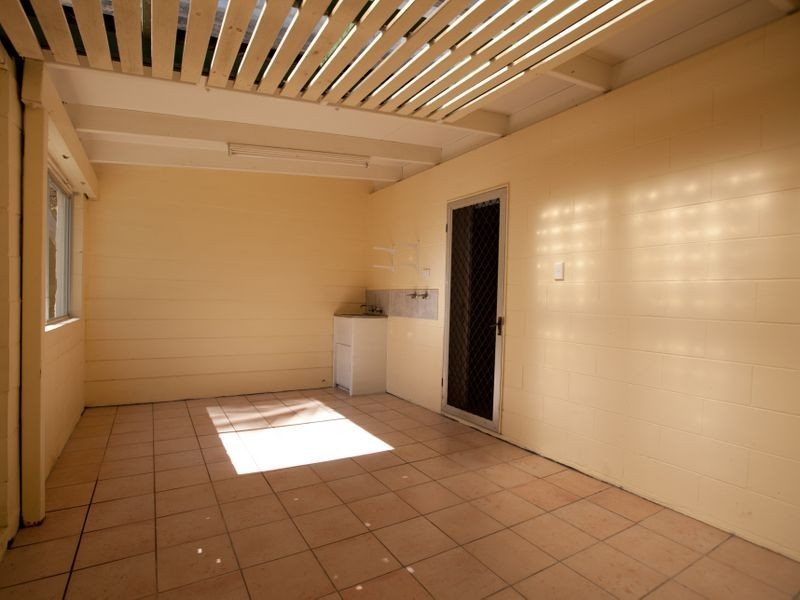 23 Golf Street, Yorkeys Knob QLD 4878