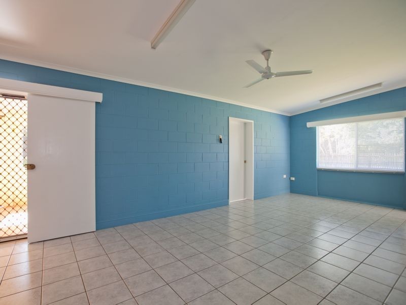 23 Golf Street, Yorkeys Knob QLD 4878