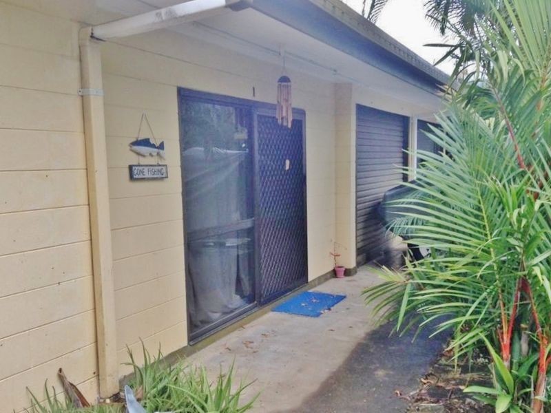1/6 Simbai Close, Trinity Beach QLD 4879