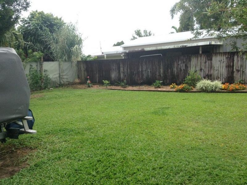 1/6 Simbai Close, Trinity Beach QLD 4879