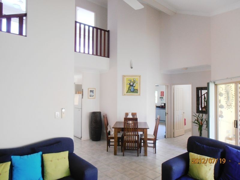 73 Cedar Road, Palm Cove QLD 4879