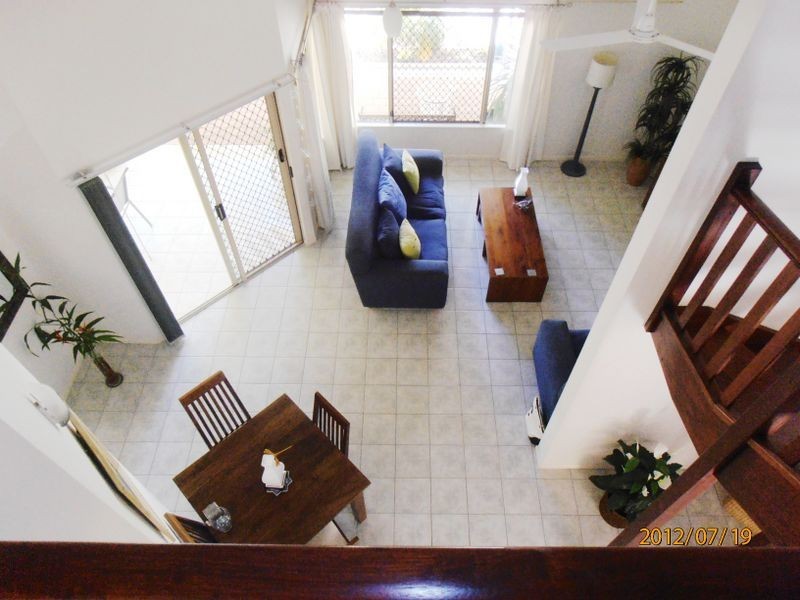 73 Cedar Road, Palm Cove QLD 4879