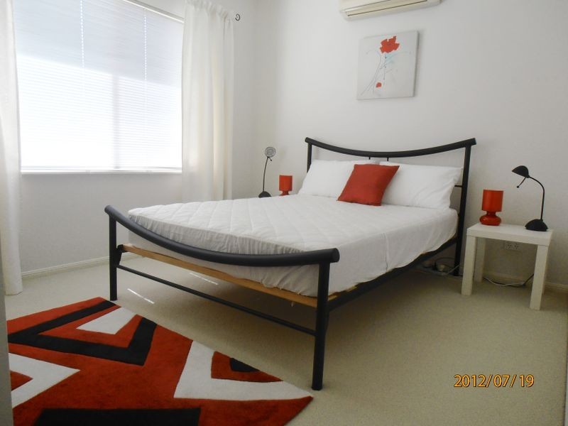 73 Cedar Road, Palm Cove QLD 4879