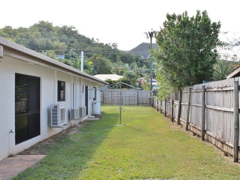 6-8 Gillian Street, Smithfield QLD 4878