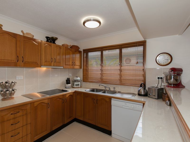 5 Upolu Esplanade, Clifton Beach QLD 4879