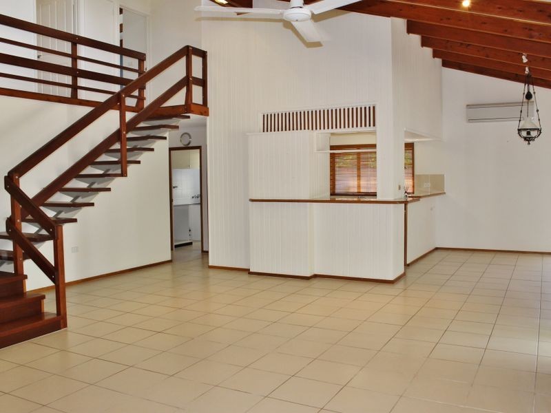 5 Upolu Esplanade, Clifton Beach QLD 4879